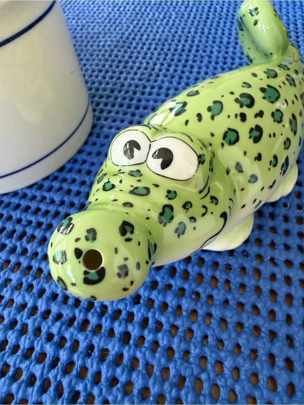 GOEBEL Porcelain Crocodile Sugar Shaker – “Conrad the Crocodile”. Hard to Find